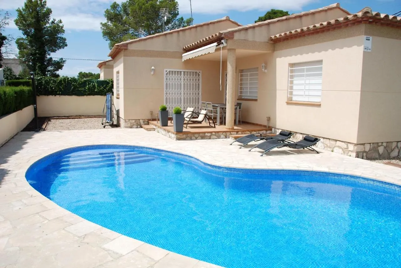 Comfortable Haven: Les Tres Cales Private Pool Retreat